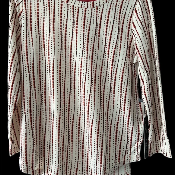 Crew neck long sleeve knit top - Picture 2 of 4